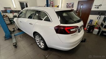 Opel Insignia Facelift Sports Tourer - 3