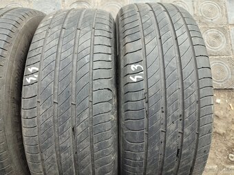 205/60 R16 Michelin - 3