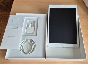 iPad 7. generácia strieborný Wi-fi 10,2" 32GB - 3