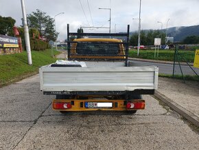 Volkswagen T5 Transporter Valník 6-miestny - 3