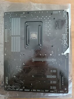 GIGABYTE A520 AORUS ELITE, AM4, záruka - 3