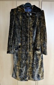 Opäť módny, elegantný,dámsky kabát podobný ako perzián - 3