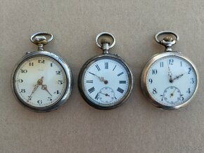 3ks staré kapesní hodinky i stříbrné cena za vše - 3