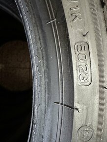 Predám letné pneu 215/40R18 89Y Bridgestone T005 - 3