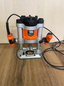 Horná fréza Black & decker KW1600E 12mm - 3