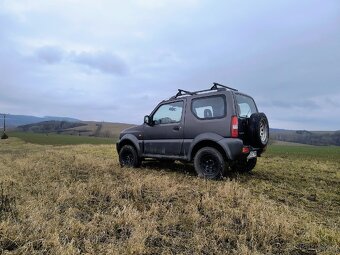 Predám Suzuki jimny 4x4 1.3 63kw 135 000km - 3