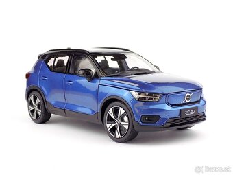 VOLVO XC40 RECHARGE - 1:18 PAUDI - 3