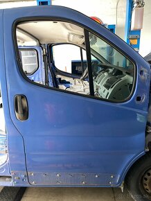 prave predne dvere opel vivaro renault trafic - 3