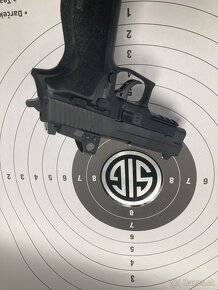 Sig Sauer P226 - 3