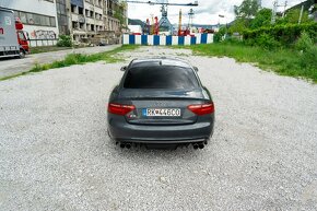 audi S5 v8 manuál - 3