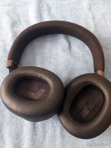 Predám vianočny darček Bluetooth slúchadlá JBL live 660NC - 3