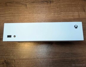 Xbox One S Series 512GB - rezervované - 3