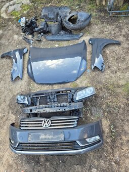 Predám kompletný predok pre Volkswagen Passat B7 - šedá met- - 3