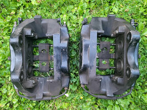 brembo brzdiče z peugeot 406 coupe V6 - 3