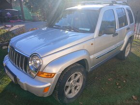 Jeep Cherokee KJ r. v. 2005 2.8 CRD 120KW, 4x4, manuál - 3