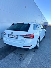 Predám Škoda Superb III (3) combi, dsg,4x4 od 0% akontácie - 3