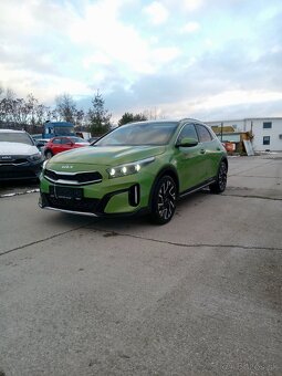 Nová Kia Xceed 1,5 T-GDi GOLD - 3