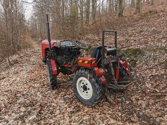 MALOTRAKTOR TATRA 805 4x4 - 3