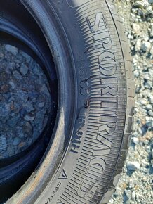 Pneu 195/65r15. 91H. Vredestein - 3