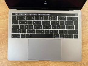 PREDÁM MacBook Pro 13" 2019,i5,8GB RAM,128GB SSD, space grey - 3