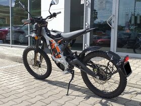 Sur Ron LIGHT BEE L1e x, elektrický off-road motocykel - 3