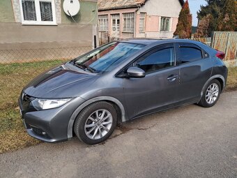 Predám Honda civic 1.4 benzin - 3