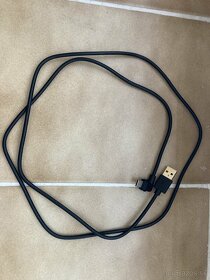 vodotesný nabíjací kábel s USB-C výstupom - 3