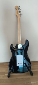 Squier stratocaster - 3