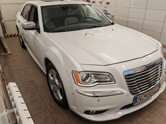 Limuzína Chrysler 300c 2014 - 3