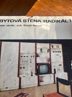 Retro obyvacia stena Radikal odvoz - 3