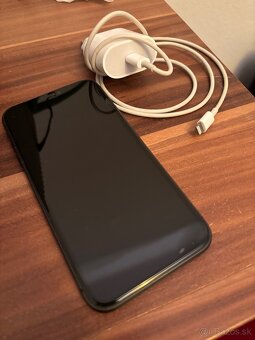 Predam iPhone 11 …. 128GB cierny - 3