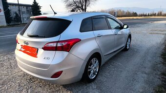 Hyundai i30 CW - 3