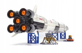 LEGO Ideas 21309 NASA Apollo Saturn V - 3
