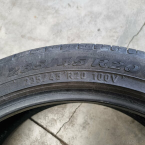 Letné pneumatiky pár 235/45 R20 PIRELLI - 3