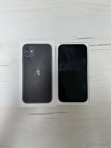 iPhone 11 Black 64 GB - 3