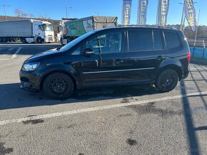 VW Touran, 2.0 TDI, 103kw, ročník 2011 - 3