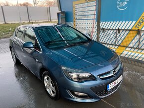 Opel Astra J 1,6 benzin - 3