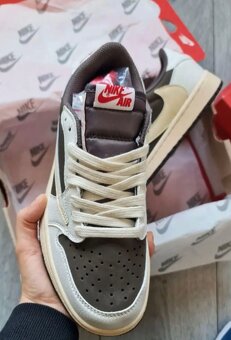 Nike Air Jordan 1 Low OG x Travis Scott “Reverse Mocha” - 3