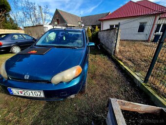 Ponúkam Honda HRV 1,6 benzín 4x4 - 3