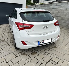 Hyundai i30 1.6 GDI DOHC Style - 3