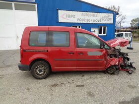 volkswagen caddy IV 2,0tdi 55kw  rozpredám na náhradné diely - 3