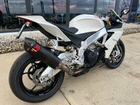 Aprilia RSV4 1000 APRC - 3