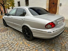 Jaguar X-Type 2.0 D Executive - 3