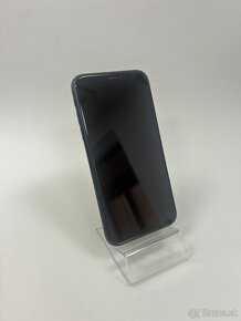 Apple iPhone XR 128GB Black - 3