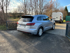 VW Touareg 3.0tdi 210kw R-line Matrix TOP Krasavec - 3