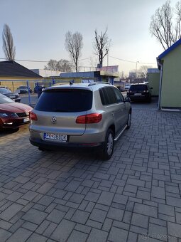 Volkswagen Tiguan - 3