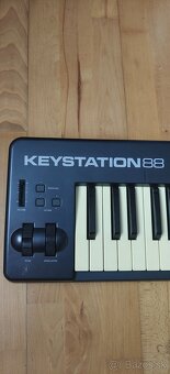 Keyboard - klavír - 3