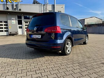 Volkswagen Sharan 2.0 TDI 140 Business Highline DSG 2015 - 3