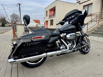 Street Glide  2023 - 3