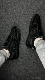 Nike Travis Scott Air Jordan 1 Low OG "Black Phantom" - 3